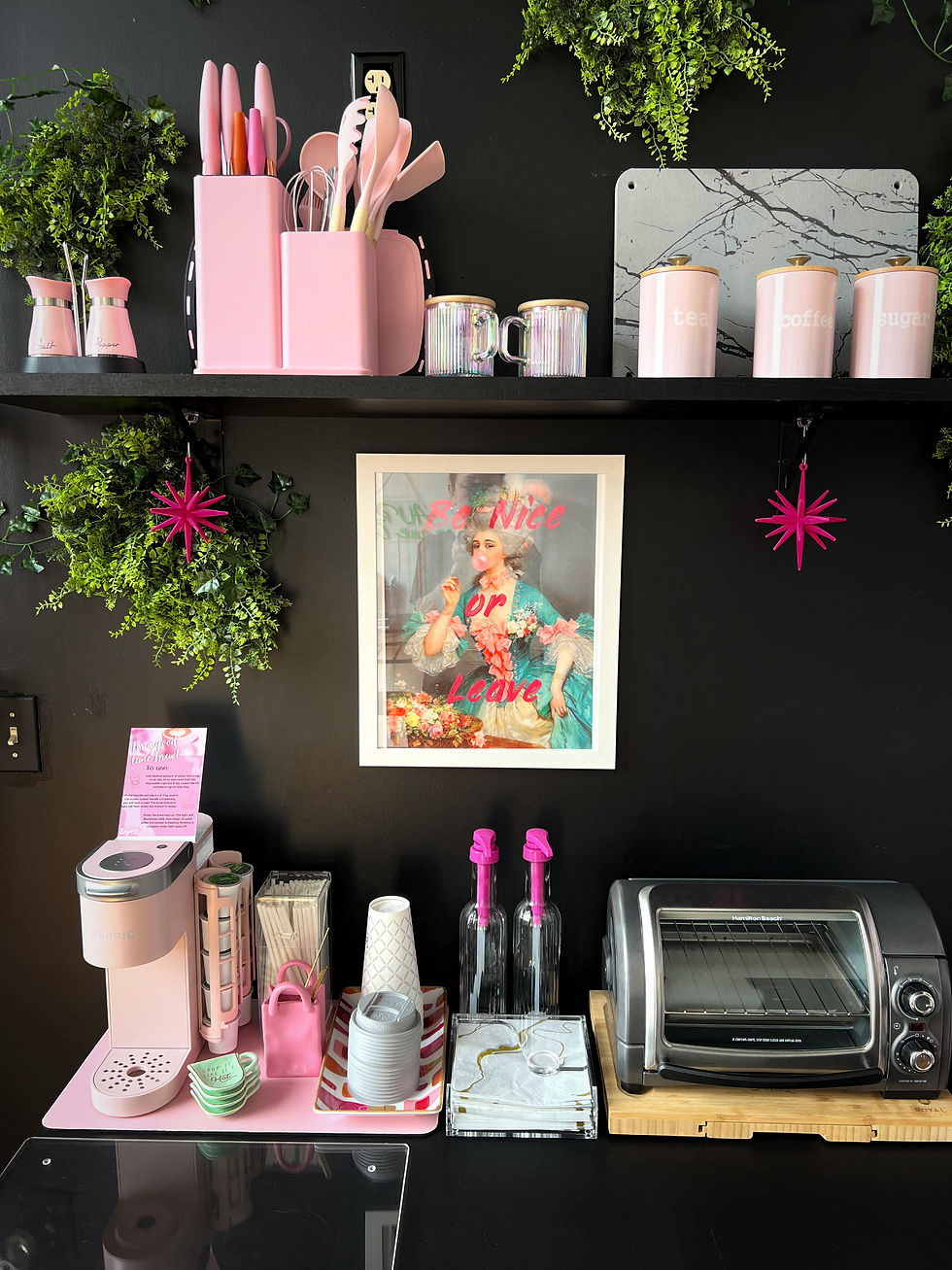 Kitchenette Be Nice Or Leave