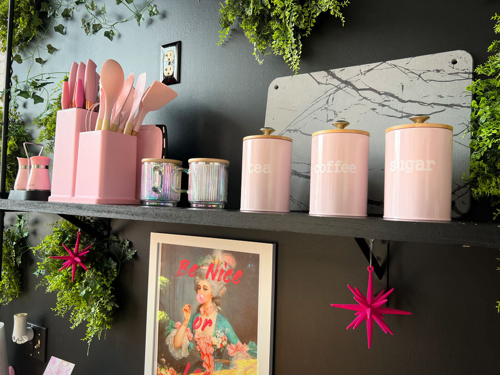 coffee bar details in suite