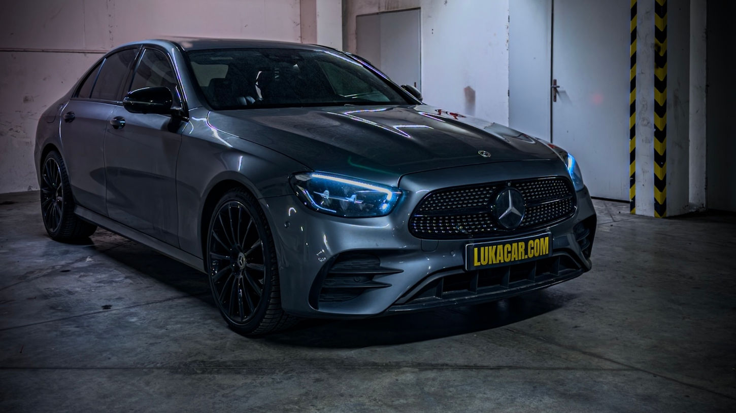 Mercedes-Benz třídy E 2023 – luxusní sedan k pronájmu i prodeji – LUKACAR Ostrava