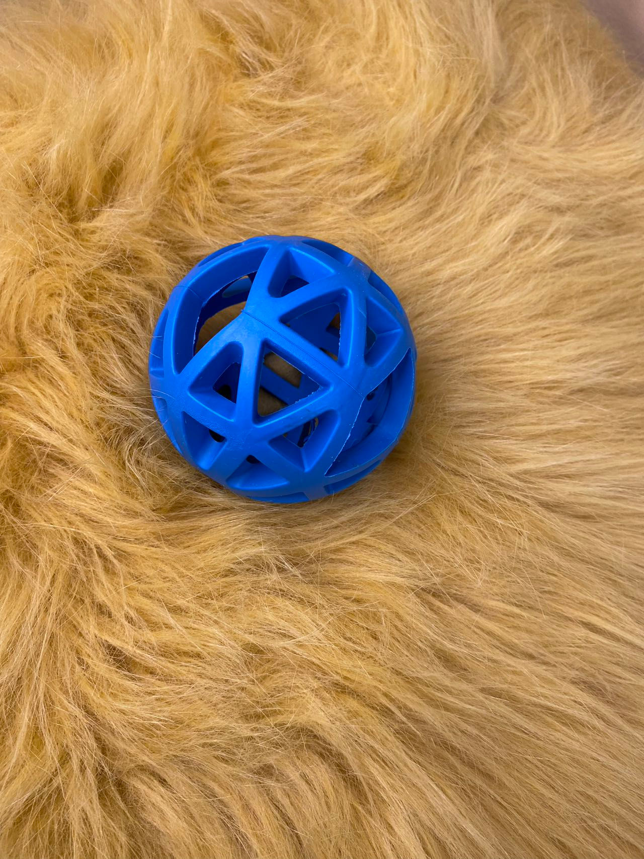 Ultra-Durable Hollow Chew Ball – For Active & Tough Chewers