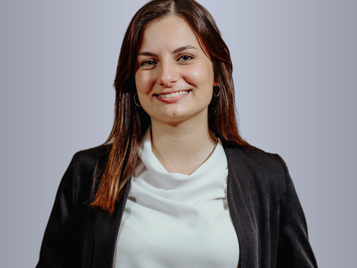 LUCÍA PERALTA