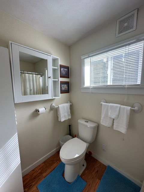 Baker 1 toilet