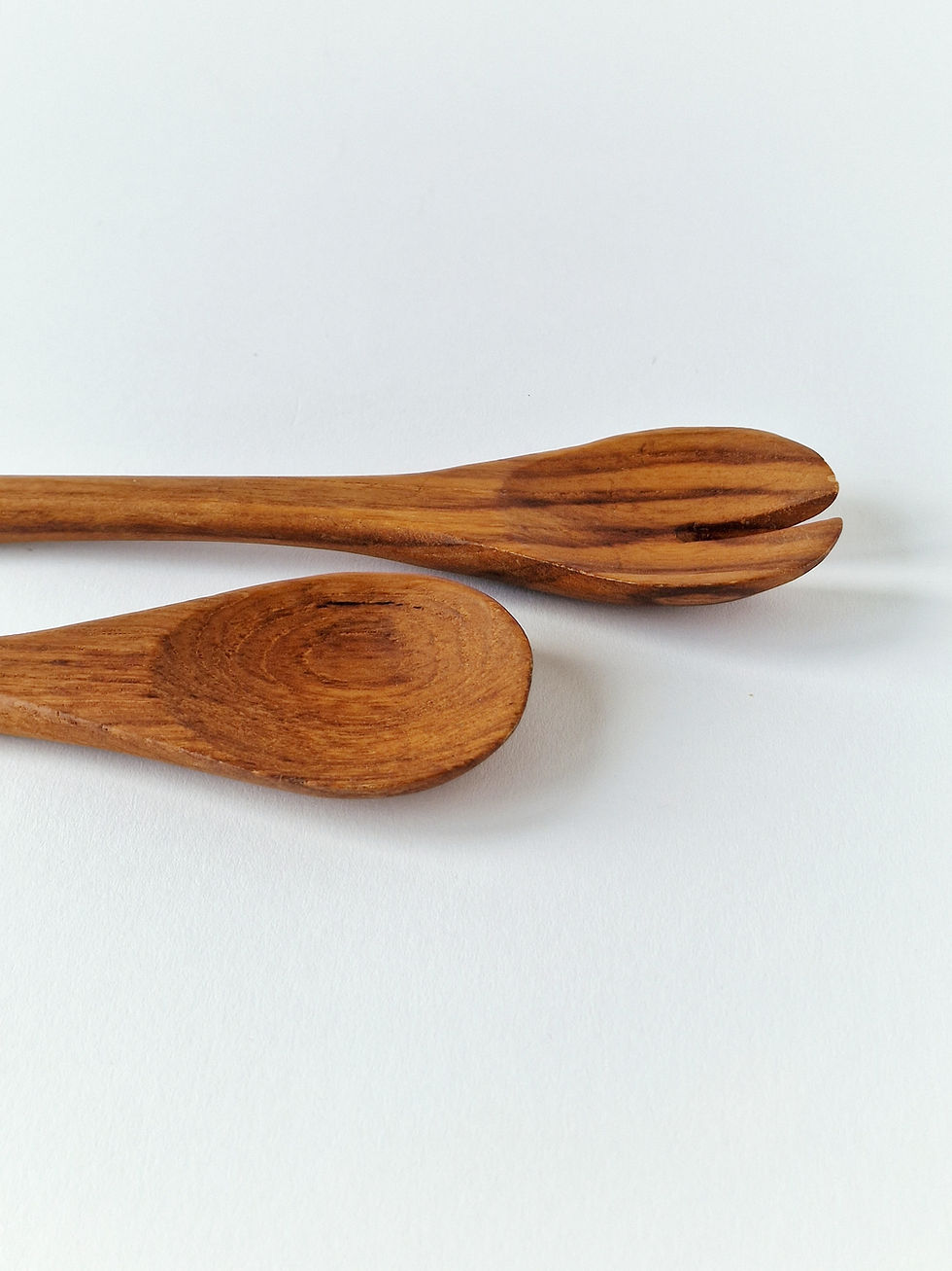 Thumbnail: Couverts de salade en bois exotique
