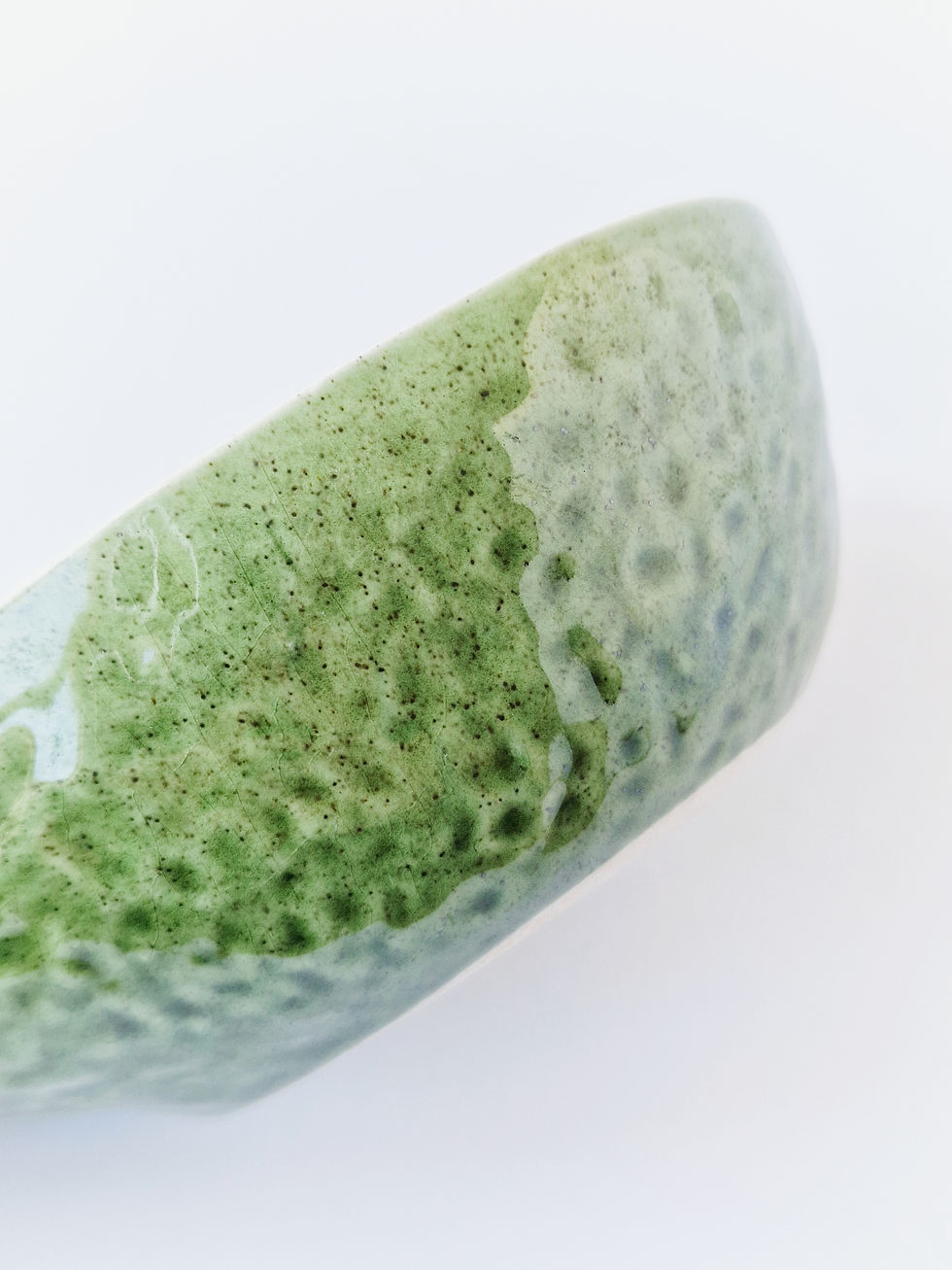 Miniature : Ramequin pour avocat en barbotine