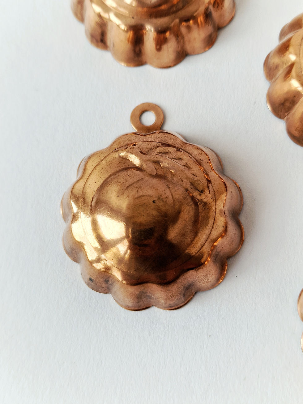 Miniature : Petits moules de fruits en cuivre 