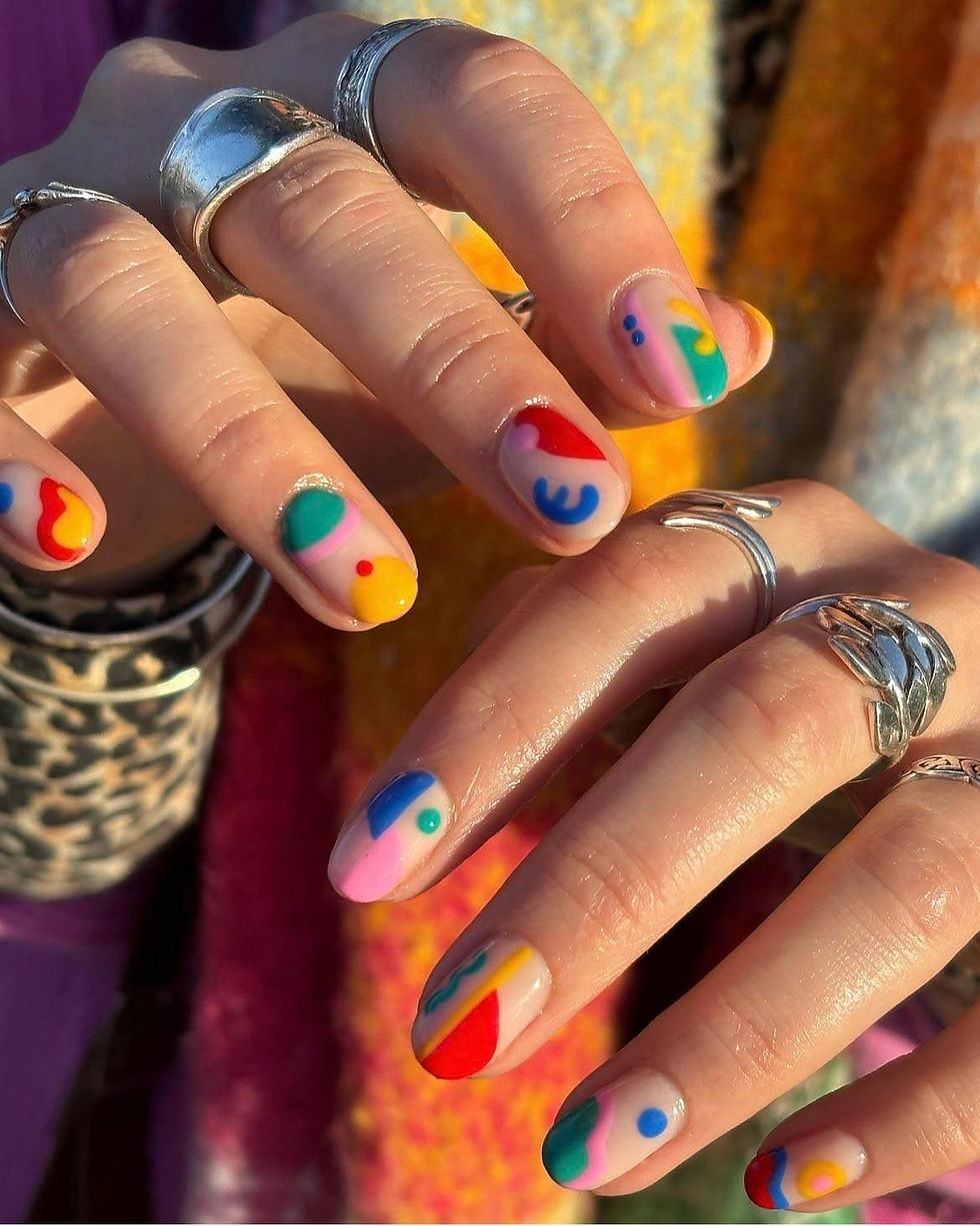 manicura orgullo gay madrid 2026