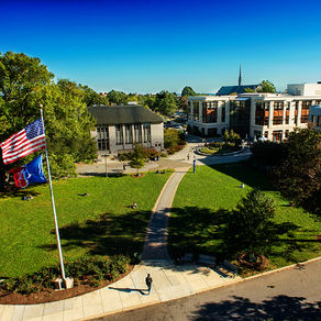 //MAJOR// American University - School of International Services