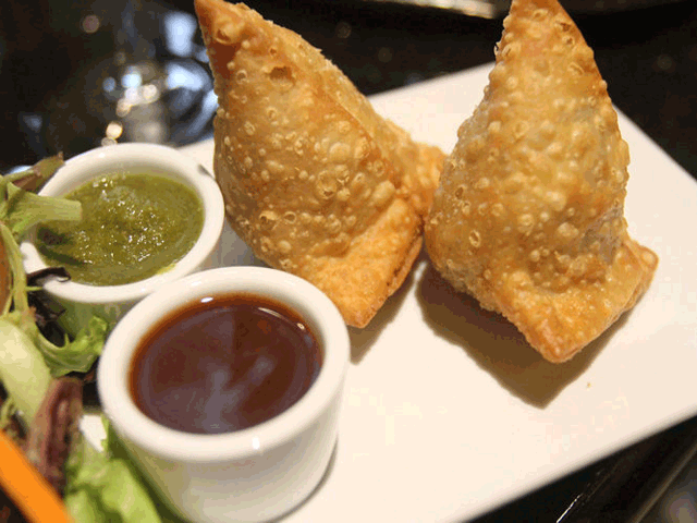 Samosas-2.gif