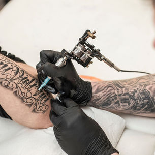 esercitazione pratica corso tattoo minimal online con supporto in italiano