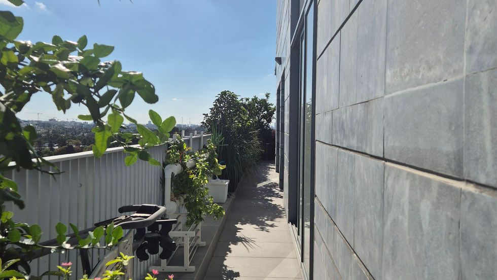 Home3