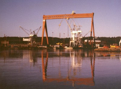 TREVLIG HELG önskar U-a Varvs och Industrihistoriska förening
