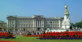 Buckingham palace.bmp