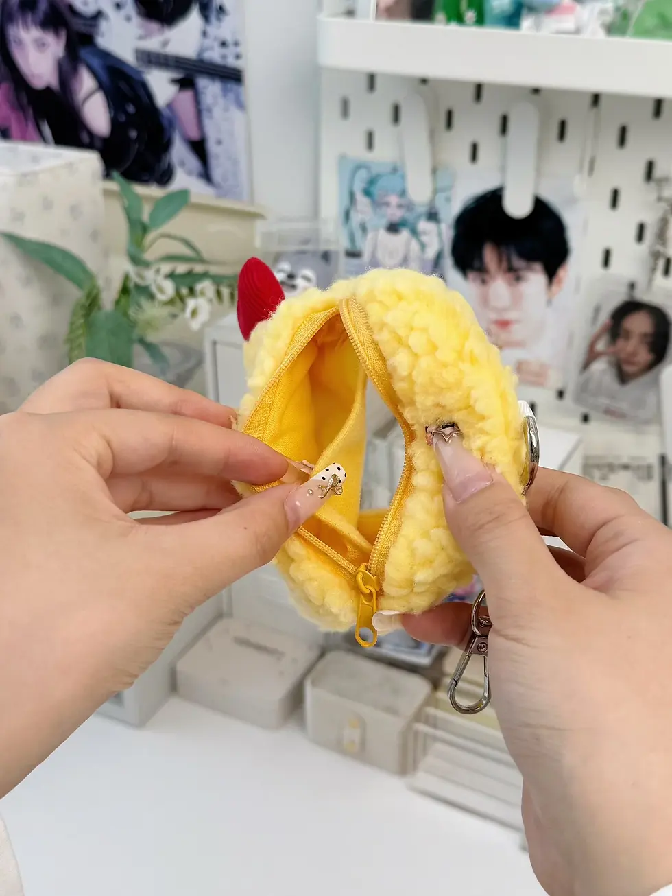 Thumbnail: MANDU DECO - SHRIMP TEMPURA PHOTOCARD HOLDER