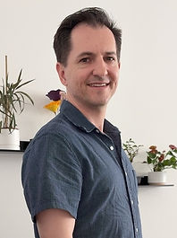 Nicholas Bridgman by plants.jpg