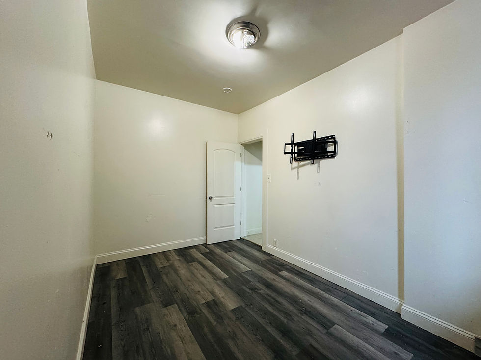 12020 Liberty Avenue, South Richmond Hill - 1 Bed, 1 Bath