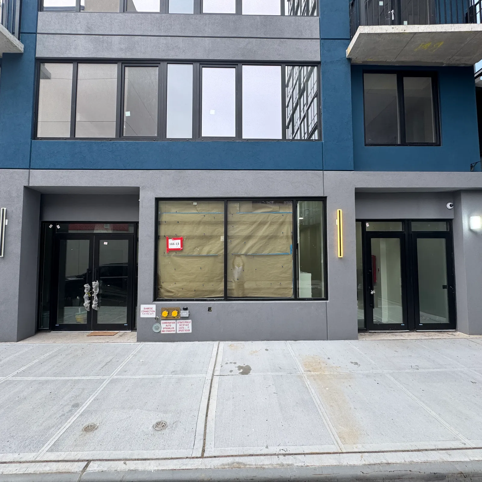 166-13 91st Ave, Queens, NY 11432