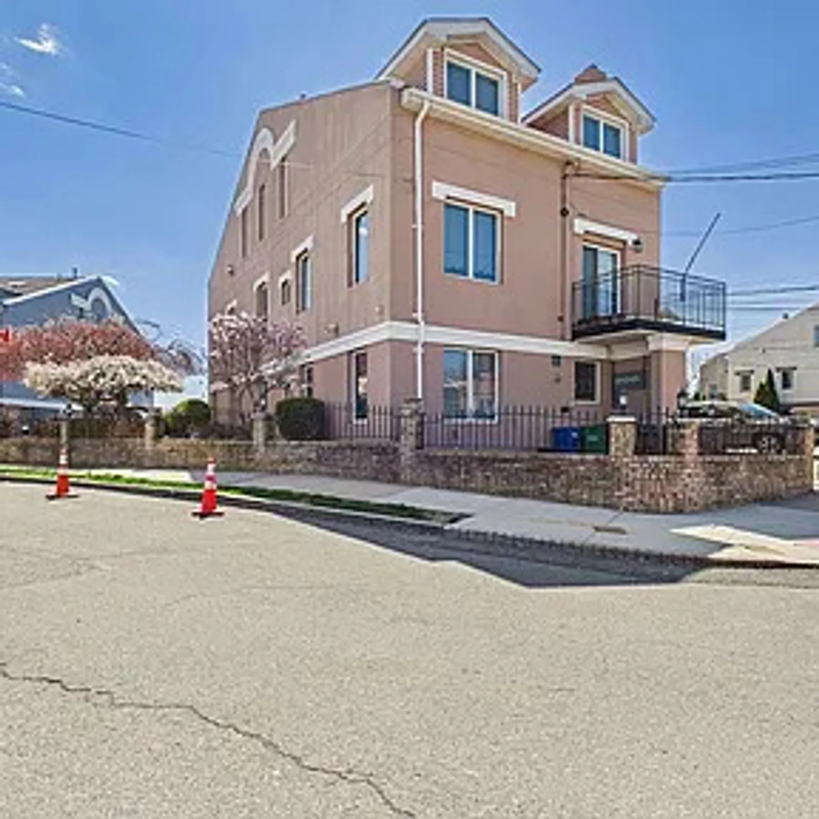 3318 Griswold Avenue, Bronx, NY 10465