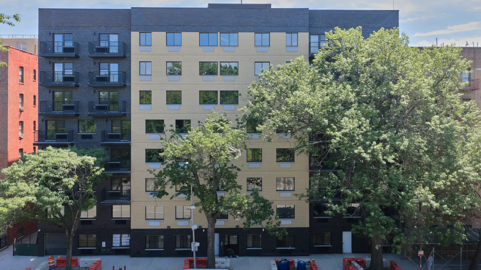 2512 Bronx Park East, Bronx, NY 10467