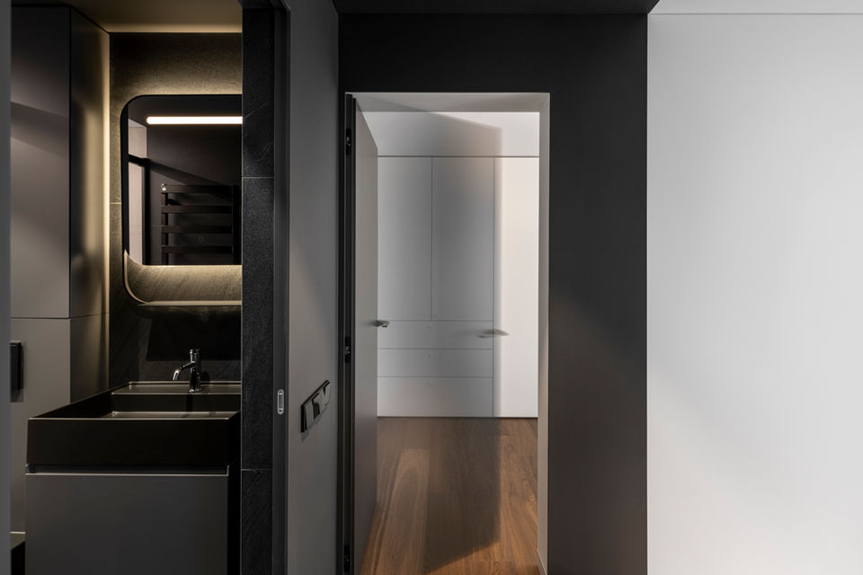 RETRICI - vonios kambario interjeras. YCL studio