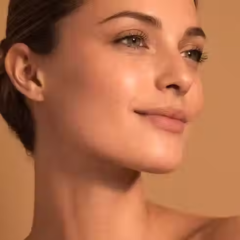 NEINJEKCINĖ BIOREVITALIZACIJA VEIDUI PRX-T33 © BY WIGOMED