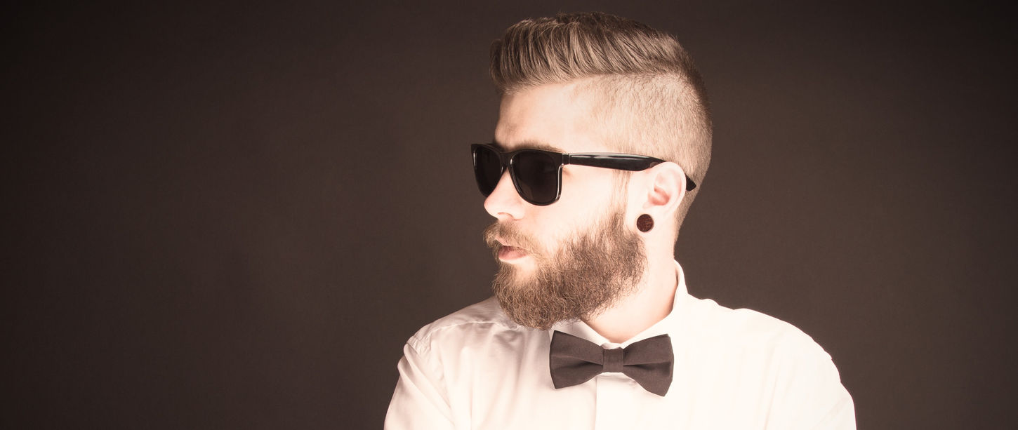 damen,herren, kinder, haare stylen, LEISTUNGEN
SANDRA COIFFEUR, RIEHEN, SANDRA STUBER, HAARSPEZIALISTIN SANDRA MACHT IHRE WÜNSCHE WAHR
Liebe ist in den Haaren - love is in the hair.
Als meine Aufgabe sehe ich es an, Ihre Emotion, Wünsche und Stimmung zu formen. Jeder Schnitt hat etwas Besonderes und ist so Einzigartig wie Sie. Deshalb lege ich grossen Wert auf eine angenehme Wohlfühlatmosphäre und persönliche Typberatung.
Damen, Herren und Kinder jeden Alters - sind herzlich willkommen. Ob klassisches Waschen & Föhnen, schneiden, stylen, trendige oder professionelle Schnitte oder stilvolle Farben, bei mir bekommen Sie alles ganz nach Ihrer Vorstellung. In punkto Coloration bin ich Ihre Spezialisten für Highlights mit anschliessender Nuoncierung mit Redken Shades EQ.
Neben Trendfrisuren gehören Hochzeitsfrisuren oder Hochsteck-Frisuren für festliche Anlässe ganz klar dazu. Ihren Wünschen komme ich sehr gerne nach und style Sie für jeden Anlass.
Haarsalon, Coiffeurgeschäft
Überzeugen Sie sich selbst und lassen Sie sich in geschmackvollem Ambiente verwöhnen. Ziel ist es, dass Sie sich rundum wohlfühlen und gerne wiederkommen.
Vereinbaren Sie gleich einen Termin. Ich freue mich auf Sie und darauf Ihre Wünsche wahr werden zu lassen. www.sandra-coiffeur.ch
Mit umfassender Typberatung, professionellen Haarschnitten und Colorationen sorge ich mich gerne um Ihre Persönlichkeit.