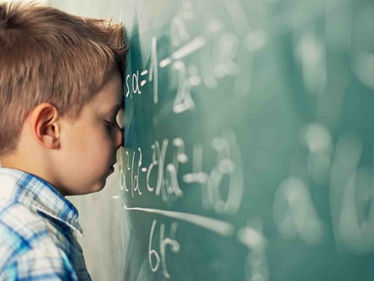 Eğitim Sistemimizin Öğretileri; Ezber, Baskı, ve Biraz da Umutsuzluk…