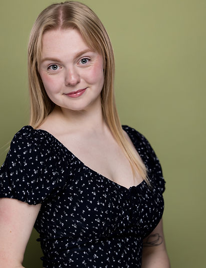 Emily Babcock Headshot.jpg