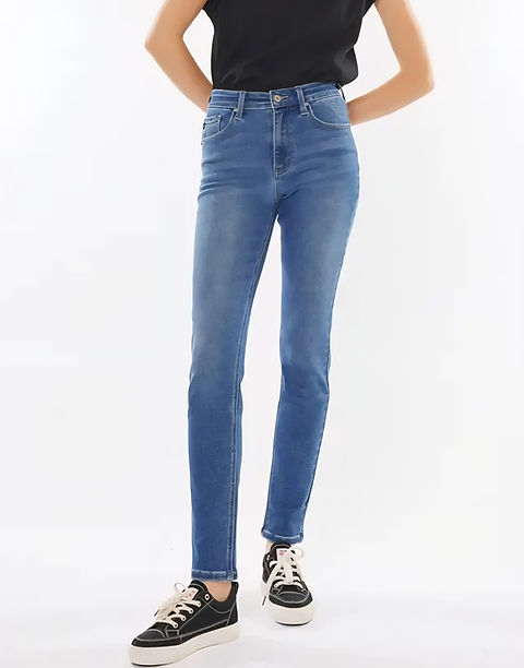 KanCan Cigarette Fit Skinny Jeans