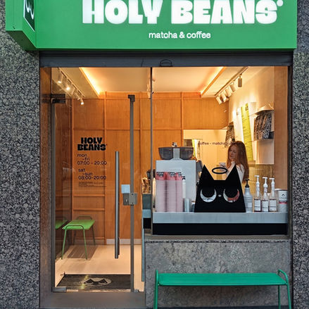 Izlog Holy Beans Kafeterija