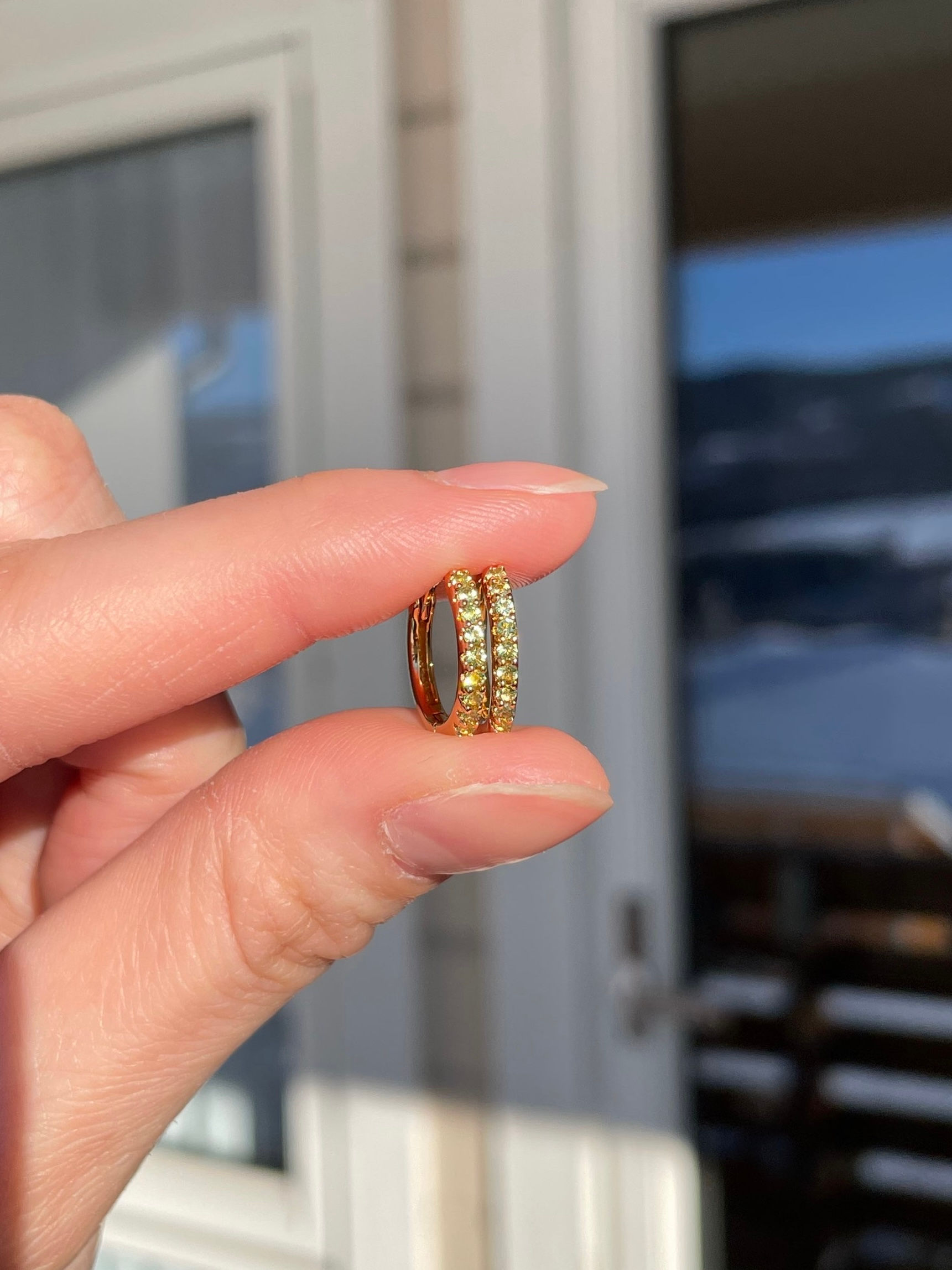 CLASSIC HOOPS LIGHT GREEN