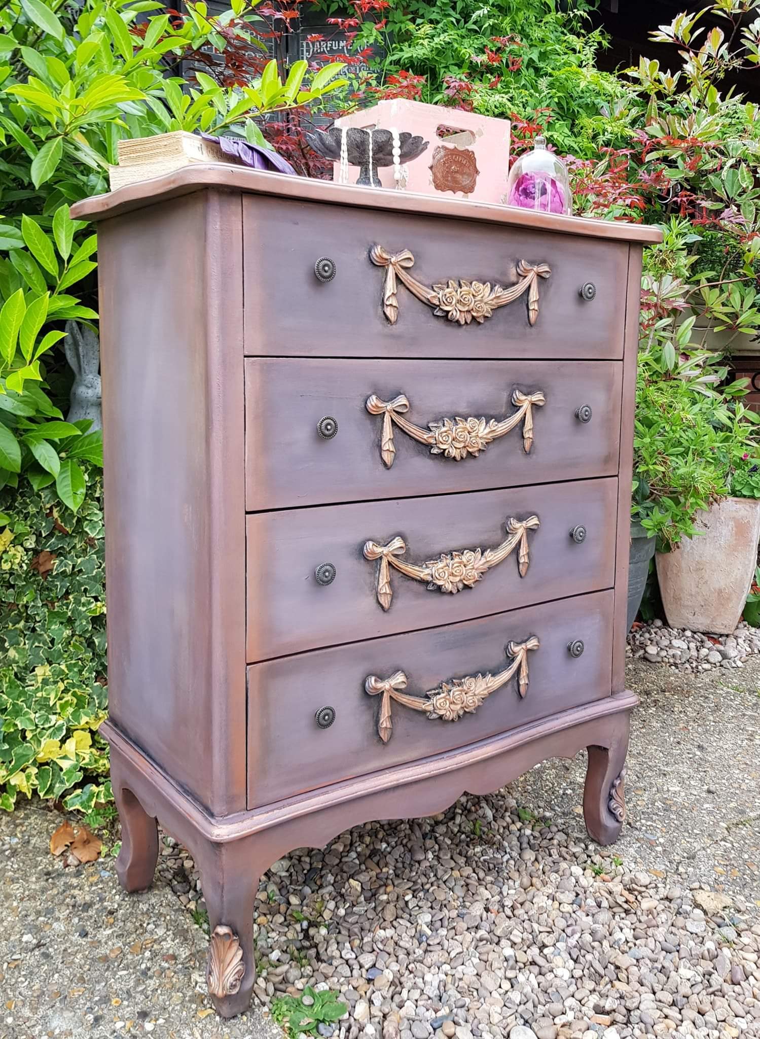 THE ROSE GOLD SHIMMER DRAWERS