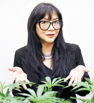 Ophelia Chong