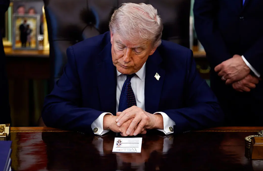PRESIDENT TRUMP SEEKS TO CIRCUMVENT THE WAR POWERS ACT ON IRAN