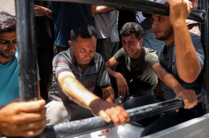 ISREAL BOMBS POLICE POST IN JABALIA REFUGEE CAMP IN PURSUIT OF HAMAS KILLS 11