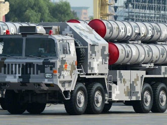 中國 HQ-9B 系統的導彈電池 |攝影師不詳