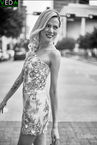 LA MODELO PROFESIONAL CRISTAL VALENZUELA: UNA BELLEZA SIN IGUAL | FOTO DE MICHAEL THERVIL | VEDA WOR