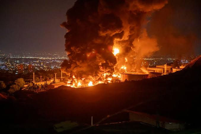 AMERICA BOMBS IRAN DUE TO TANKERS FAILING TO ADHERE TO IRANIAN SOVEREIGNTY | PHOTO BY GETTY IMAGES