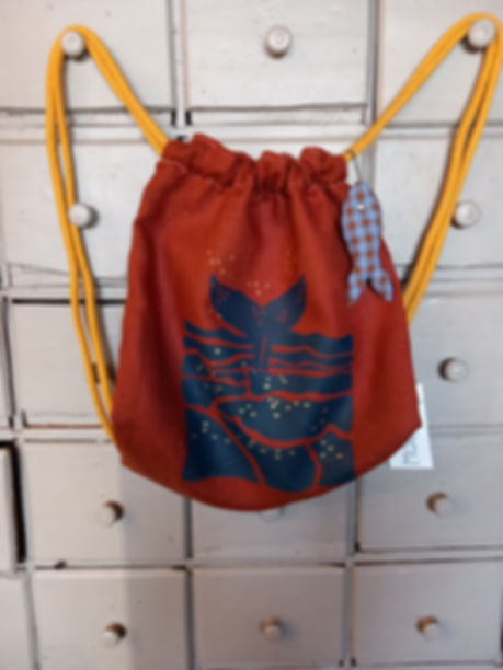Sac à dos en lin motif queue de baleine