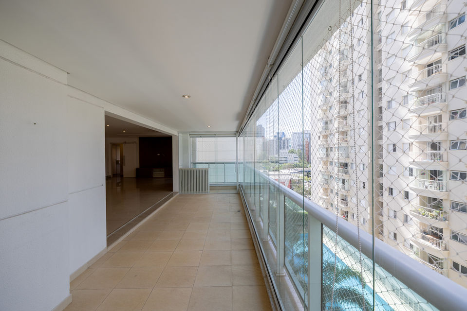 Apartamento no Condomínio Splendore Alphaville