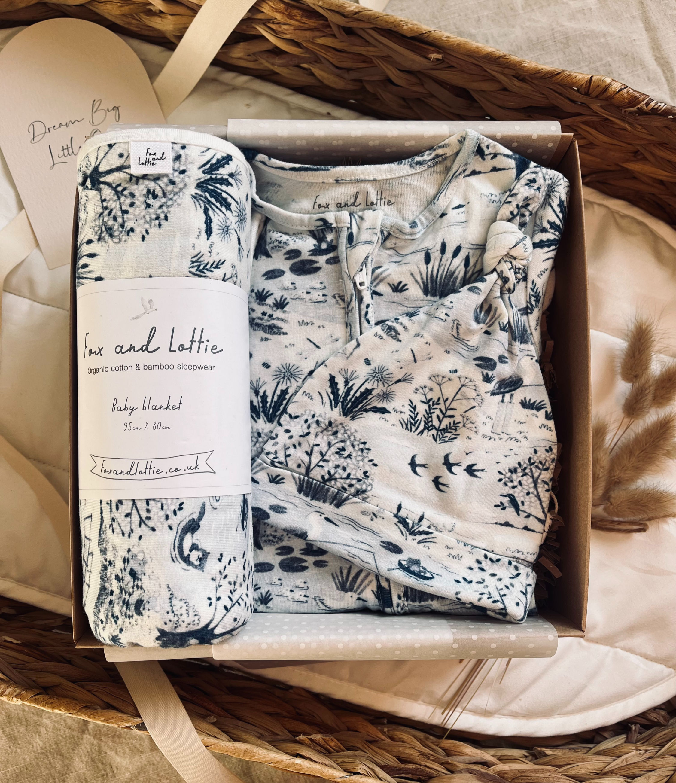 Fox and Lottie Riverbank baby set