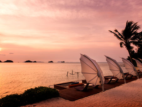 Outdoor Umbrellas for Hospitality Projects