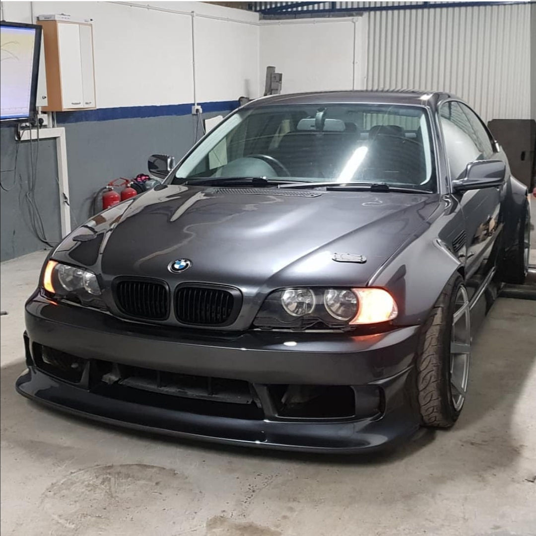 BMW E46 couple front wings