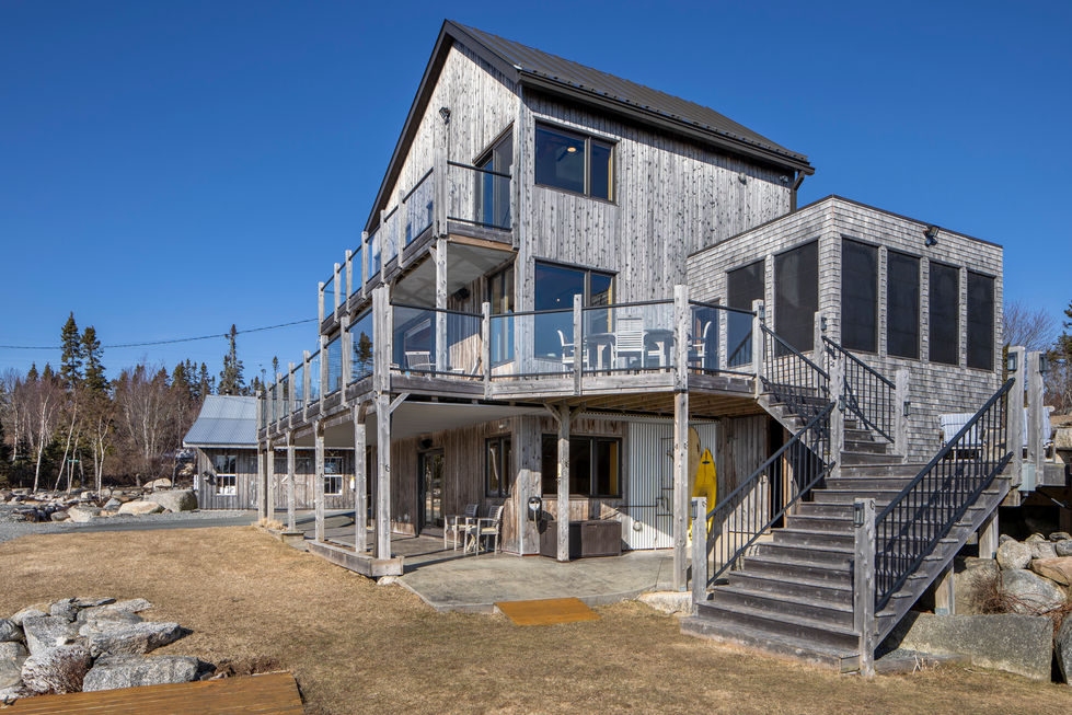 8_Hermann_Drive_3