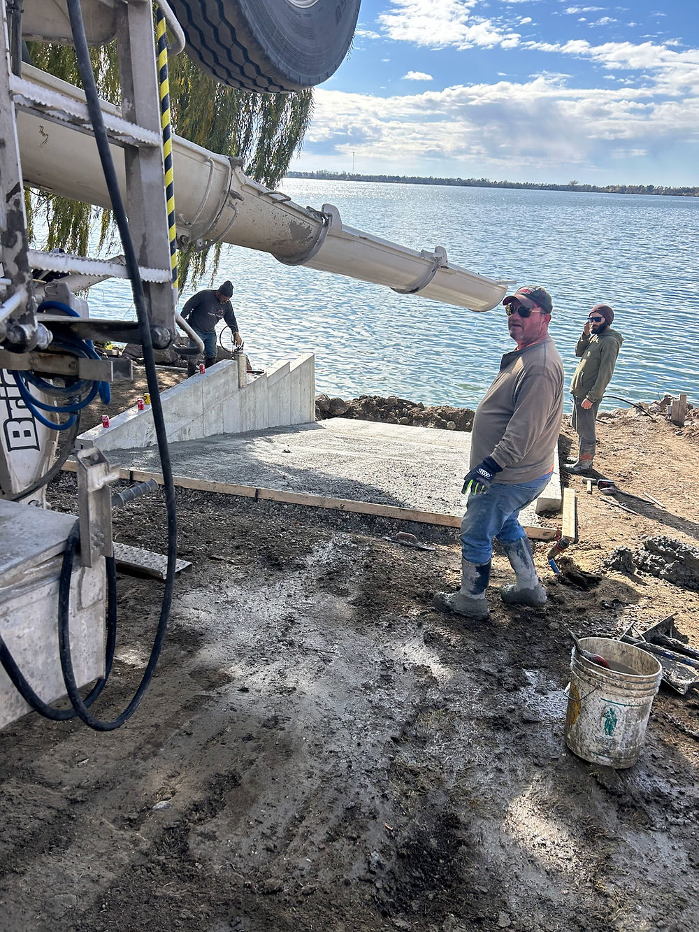 concrete services