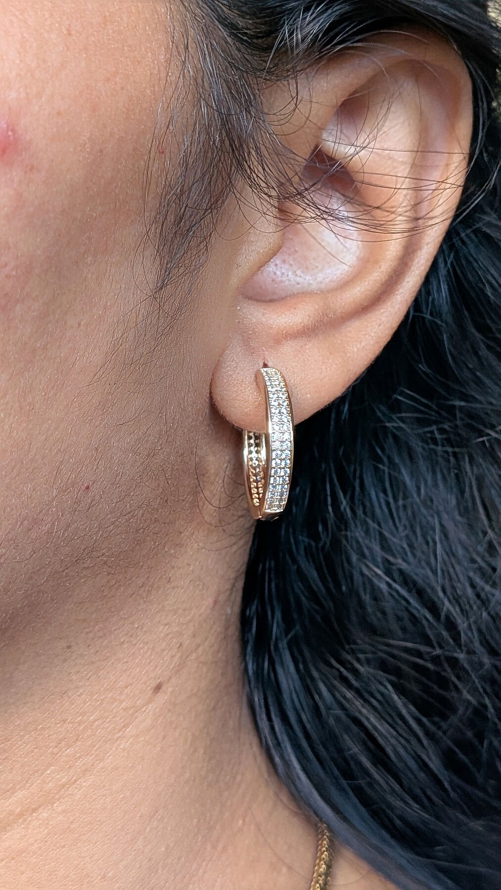 Lilac Solitaire Drop Earrings