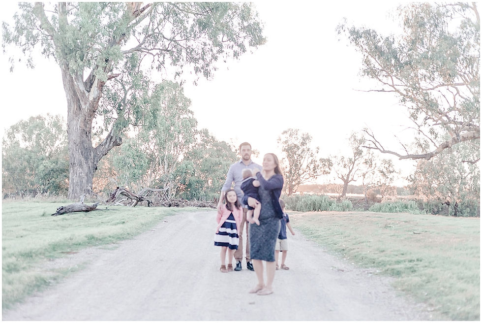 Erin Michele Thomson - Dubbo Photographer