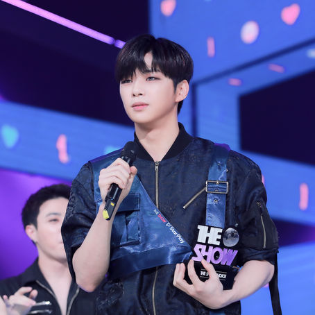 [스타플레이 포토뉴스] SBS MTV 더쇼 235회 더쇼 초이스 강다니엘(KANG DANIEL)