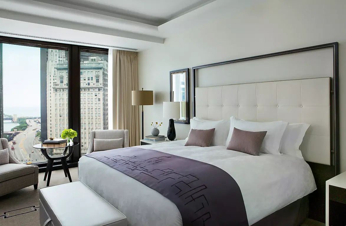tlchi-deluxe-room.webp