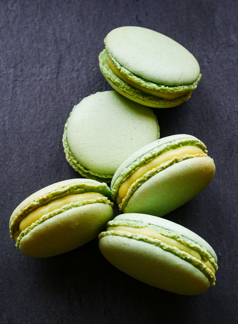 Macarons Amazit avec ganache à l'Huile d'Olive Vierge Extra - La Caractère