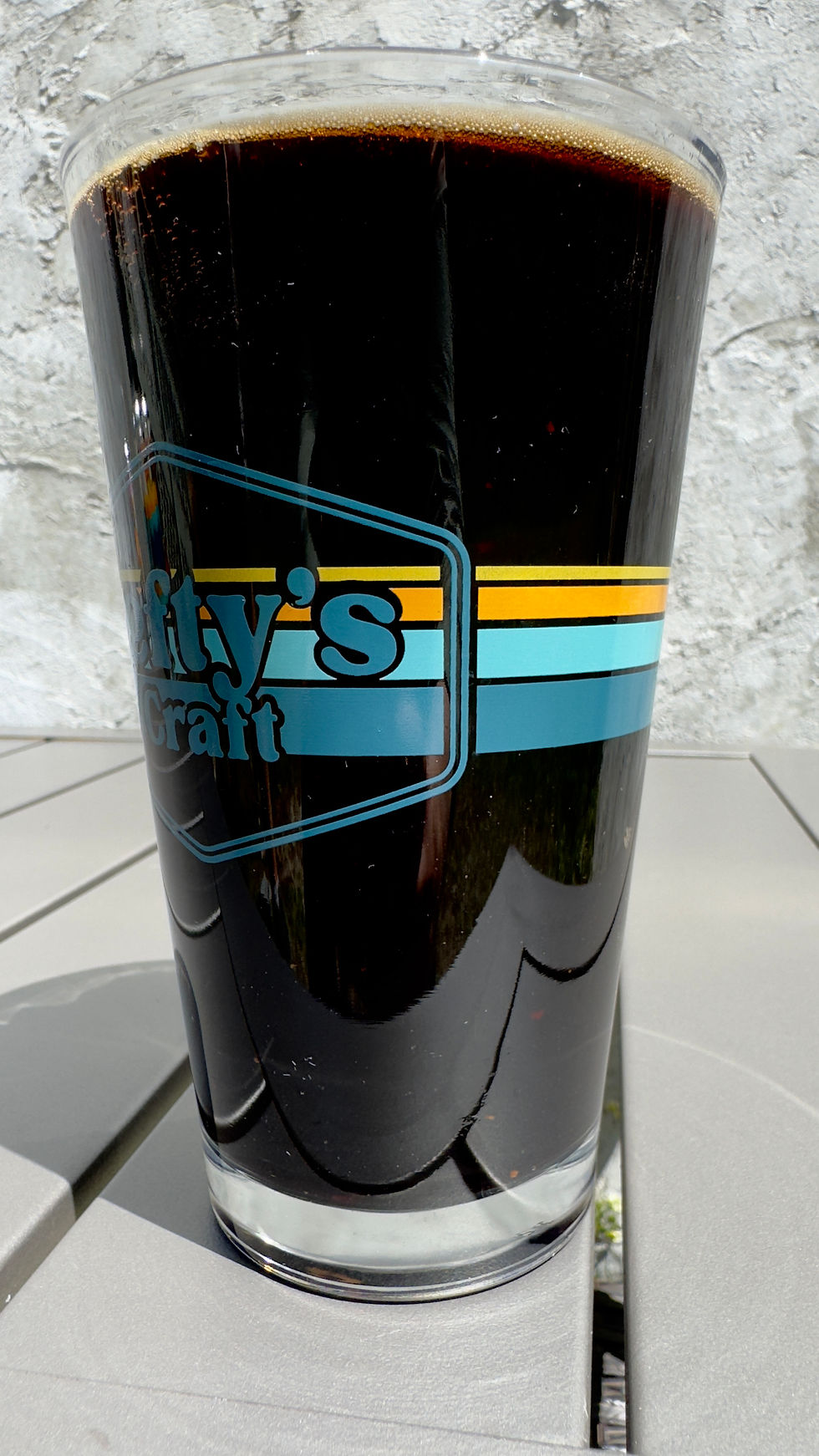 Thumbnail: Retro Pint Glass 